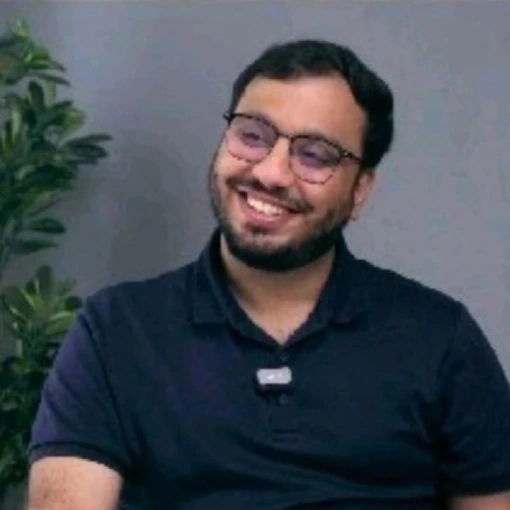 Mohammed Zeeshan, Co-Founder <br> @MyCaptain