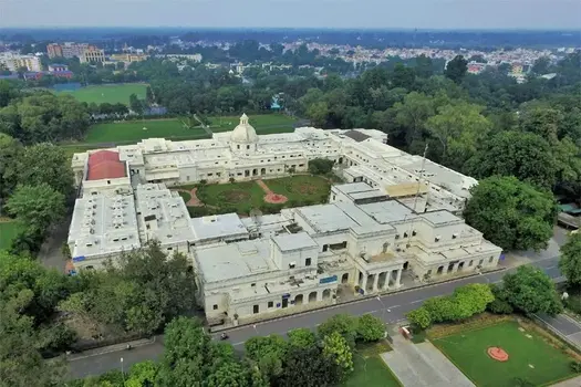 IIT Roorkee campus building